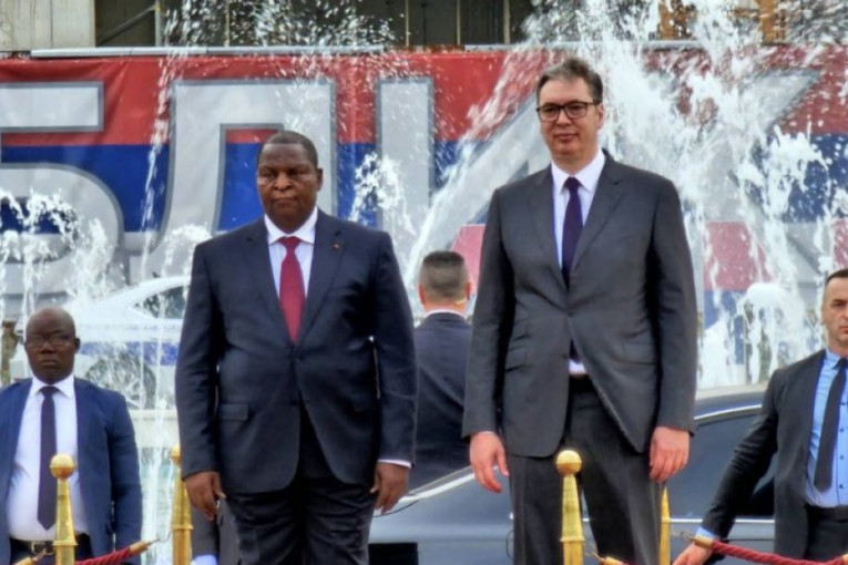 Vučić dočekao predsednika Centralnoafričke Republike: Sledi tet-a-tet sastanak