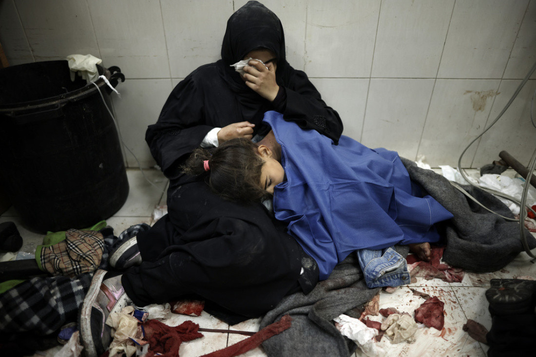 Ne mogu u toalet, porađaju se carskim rezom bez anestezije: Kako rat u Gazi pogađa žene?