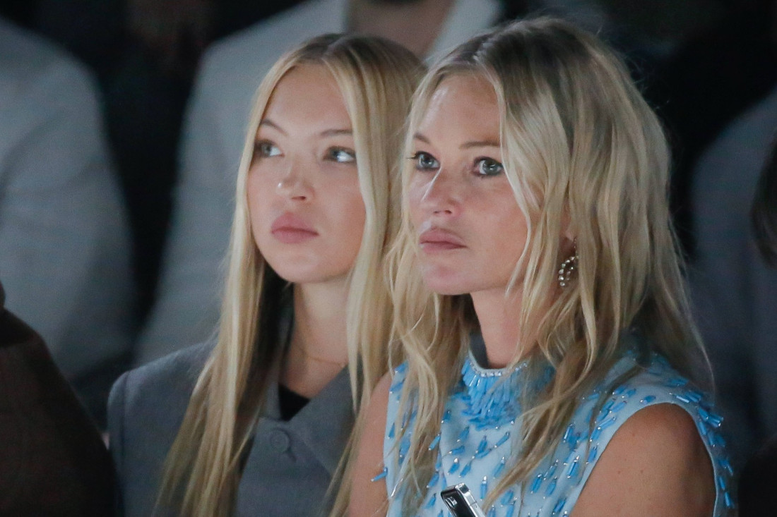 Šta se dešava sa Kejt Mos? Kamere usnimile njeno čudno ponašanje: Ovo me baš uznemirava! (VIDEO)