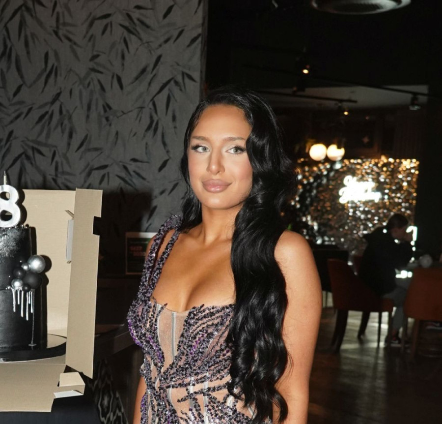 Kako Nina Đogani izgleda posle saobraćajke: Pokazala šta mora da nosi dok se ne oporavi (FOTO)