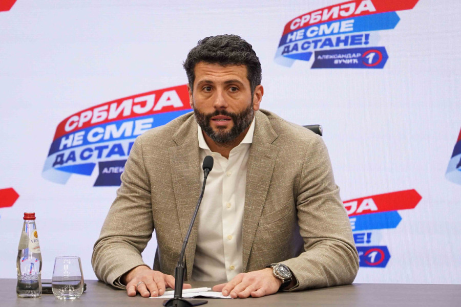 Ana Brnabić posle sednice SNS: "Ljudi u Srbiji iznad svega cene svoj suverenitet i slobodu, a mi smo tu da je odbranimo" (VIDEO)