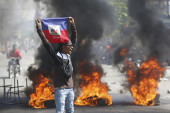 Premijer Haitija podneo ostavku nakon sve većeg nasilja u zemlji (VIDEO)