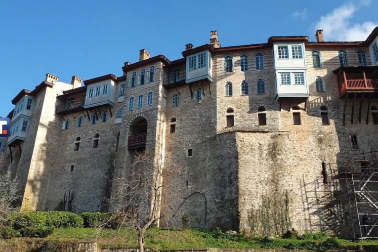 Carigrad pretvara Atos u atrakciju za zapadnjake! Vernici zabrinuti zbog masovnih poseta: "Danas ga vidimo tuđeg i neprepoznatljivog"