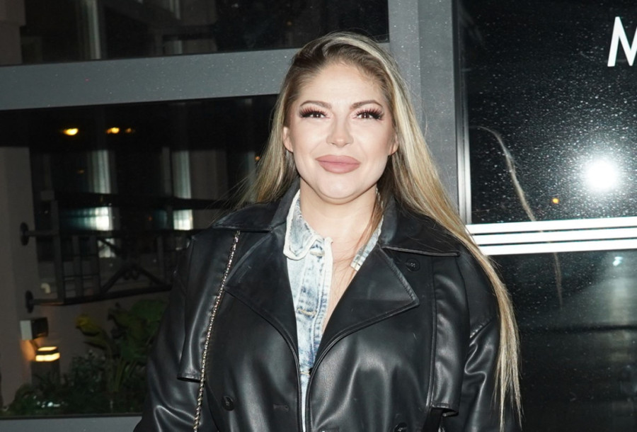 "Pričali su da me ostavio jer sam debela!" Pevačica nakon razvoda na meti kritika