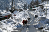 Grad "tukao" 30 minuta: Nevreme i ledena kiša opustošili Pakistan, stradalo 35 ljudi, među njima i 22 dece