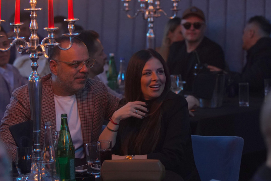 Ana Sević između bivšeg i sadašnjeg muža: Provodili se u kafani, Darko joj ispunjavao sve muzičke želje