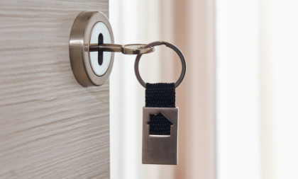 Kupci u dilemi: Stan na spratu ili više prostora u suterenu