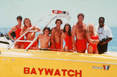 Vraćaju se legendarni crveni kupaći kostimi: Snima se rimejk "Čuvara plaže" (FOTO)