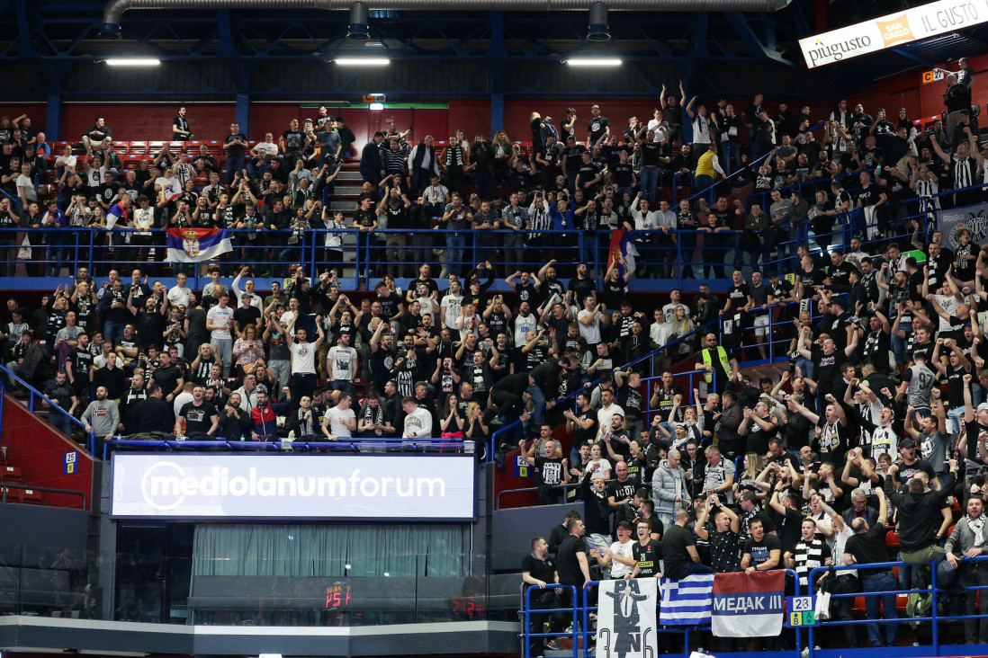 Penjaroja ponosan u Milanu: Ovo je Partizanov put!