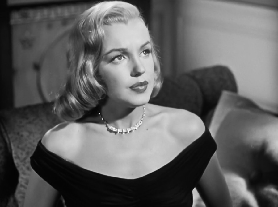 Merilin Monro je majka molila da je izbavi s psihijatrije, a onda je i ona završila na istom mestu!