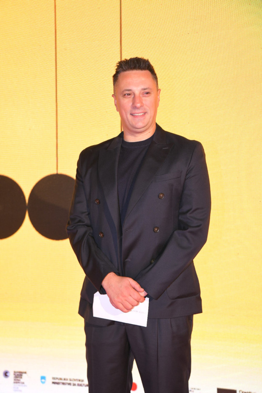 "Deci treba dati slobodu!" Andrija Milošević ovako vaspitava svog sina: Glumac otkrio šta je ključna stvar u roditeljstvu