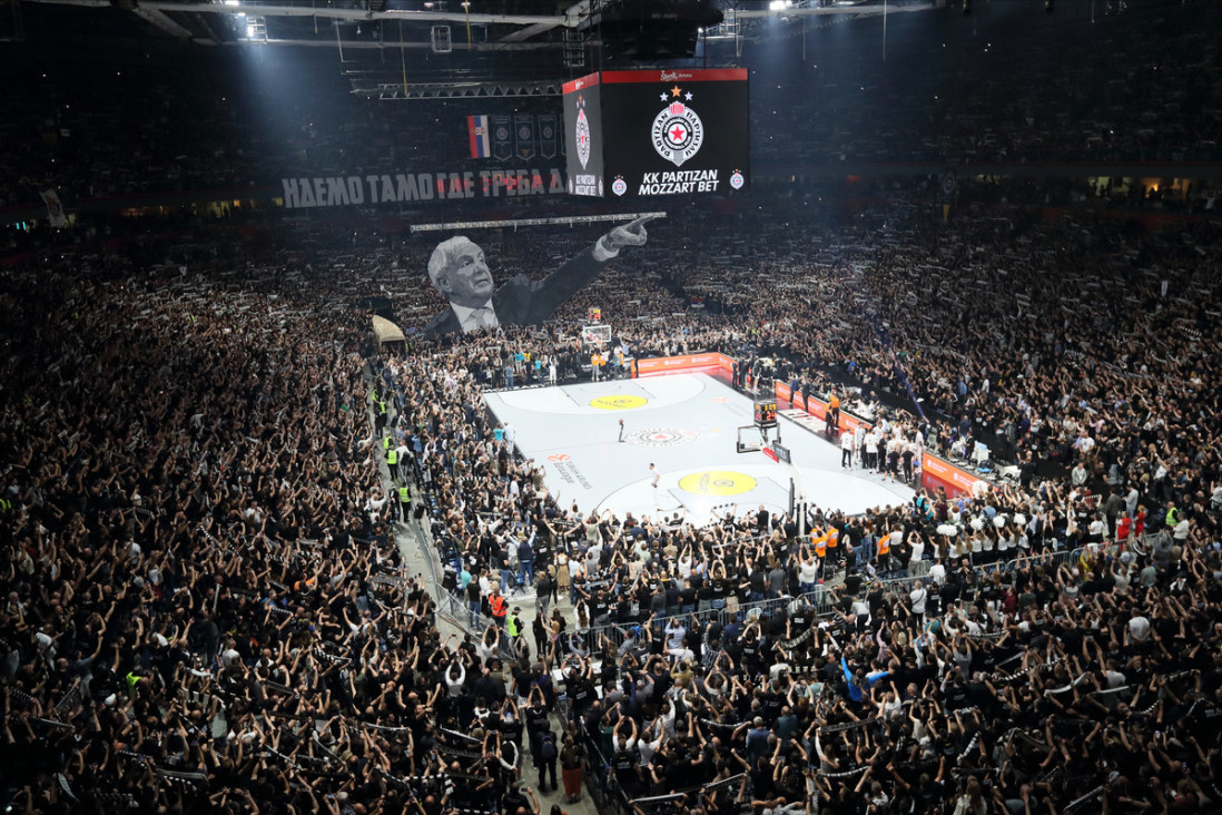 Partizan je najpopularnija ekipa Evrope: Dve košarkaške legende večeras stižu u Arenu! Ikona Čikago Bulsa navija za crno-bele!