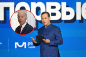 Medvedev: Bajden je retka vrsta idiota