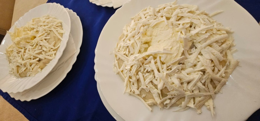 Specijalitet, koji je nekad bio sirotinjska hrana, sada je pravi delikates: Na Ravnoj kačamak pet puta jeftiniji nego u Crnoj Gori