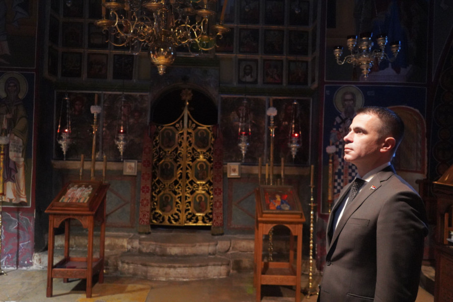 Milićević posetio Srbe u Kninu: Upoznao građane sa projektima Vlade Srbije usmerenim ka sunarodnicima u dijaspori