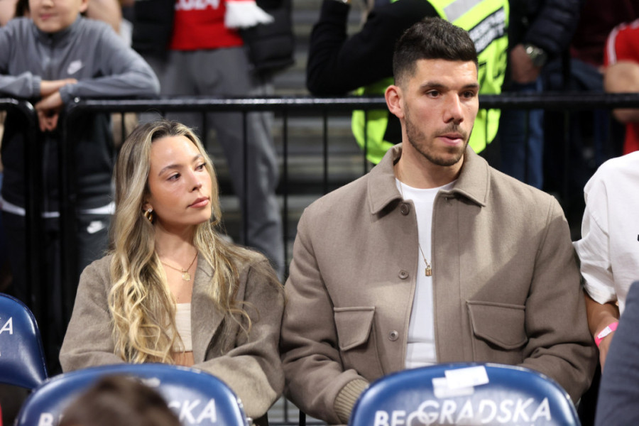 Zvezdini navijači gromko pozdravili Milojevića! Ali nije samo on bio u Areni, tu su još tri ljubimca Delija! (FOTO)