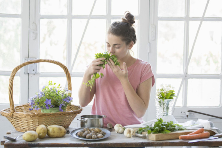 Zaboravljate i gubite fokus? Ova tri začina mogu potpuno da promene rad vašeg mozga