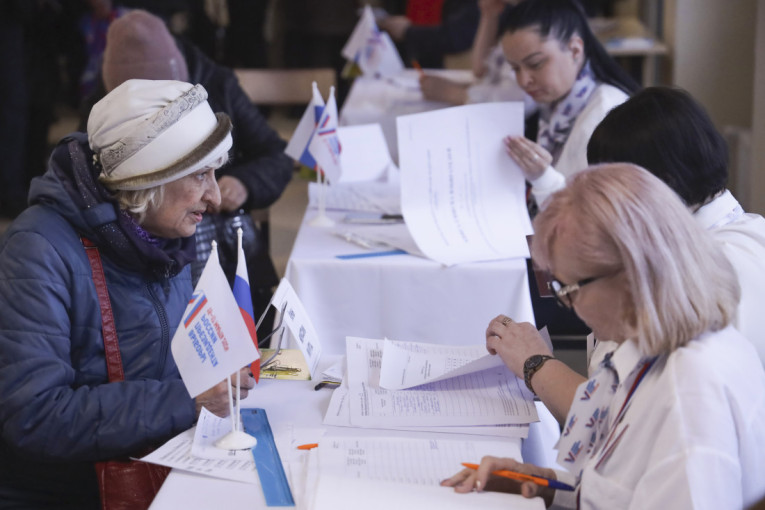 Prvog dana predsedničkih izbora u Rusiji na birališta izašlo više od 35% glasača