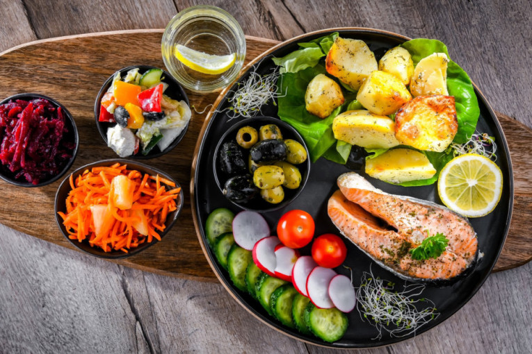 Manje hleba i džema, a više mahunarki: Ovo su saveti stručnjaka za ishranu - u postu je najvažnije biti umeren