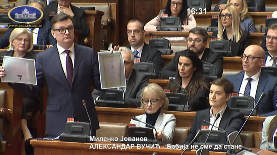 Završena rasprava o predlogu da Ana Brnabić bude predsednica Skupštine, nastavak sutra: Opozicija satima opstruirala rad