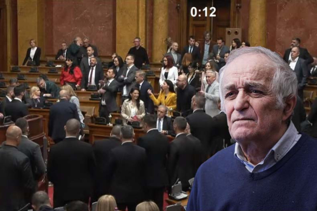 Cirkus opozicija: Đilasovci ponovo divljaju u parlamentu, pokušali da linčuju profesora Radenovića! (VIDEO)