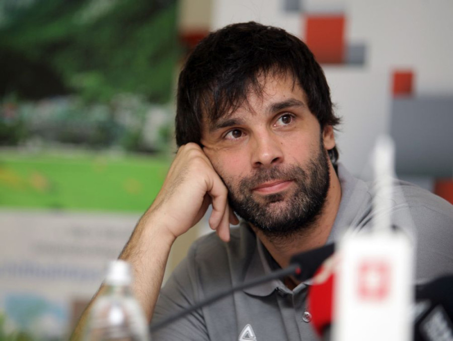 Jelisaveta i Mensur zajedno u provodu! Pokazali kako uživaju, ali i s kim (FOTO)
