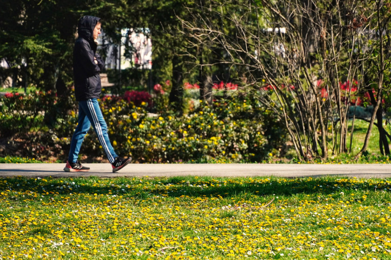 U Srbiji sunčano i toplo, ali stiže mala promena: Kiša moguća u jednom delu zemlje