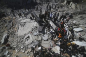 Petoro poginulo u pucnjavi i stampedu prilikom podele pomoći u Gazi! Gomila se otimala oko paketa, a onda su odjeknuli rafali