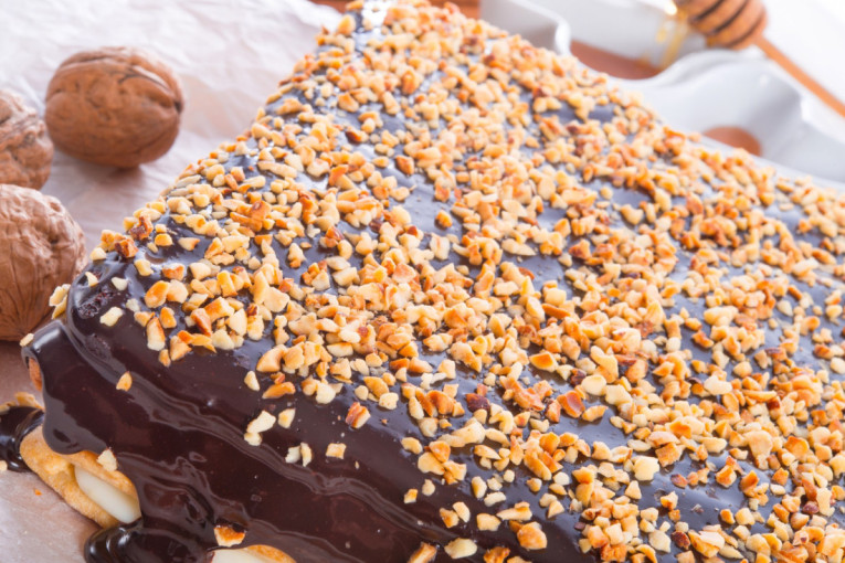 Recept dana: Posna čokoladna keks torta, popravlja raspoloženje dok ste rekli "keks"