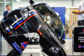 Na Sajmu automobila promovisan novi simulator prevrtanja: Ukazuje na efekat korišćenja sigurnosnog pojasa u vozilu (FOTO)