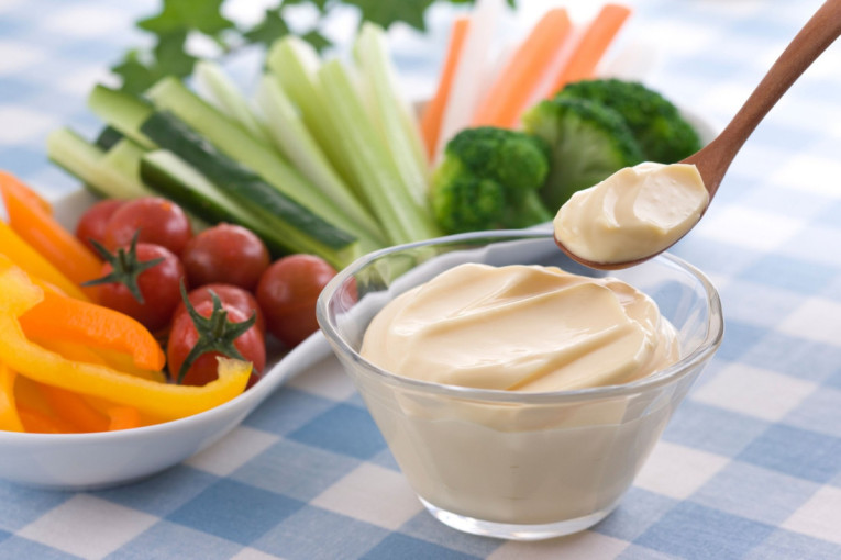 Recept dana: Posne kuglice sa susamom se prave za samo 15 minuta i nestaju sa stola brzinom svetlosti