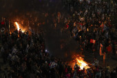 Na antivladinim protestima u Tel Avivu uhapšeno 10 osoba