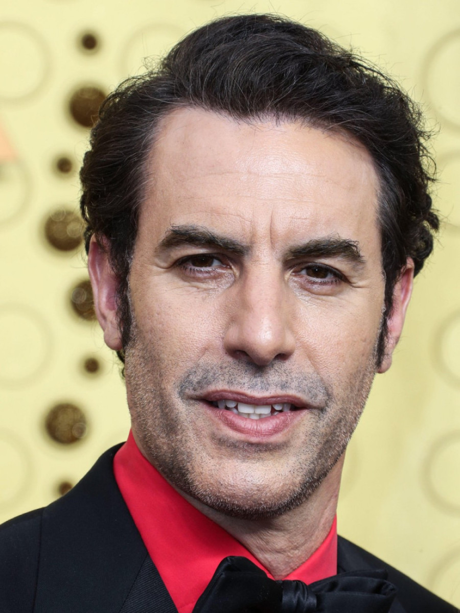 Svi gledaju njegovo golo telo i ne mogu da veruju! Saša Baron Koen šokirao transformacijom za novu ulogu (FOTO)