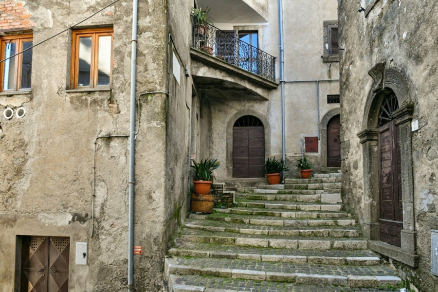 Italijanski gradić se bori da proda "kuće za evro": Evo šta ih koči