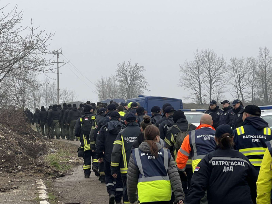 24sedam u Boru: Misterija jedne žene, policija obustavila pretragu terena (FOTO/VIDEO/MAPA)