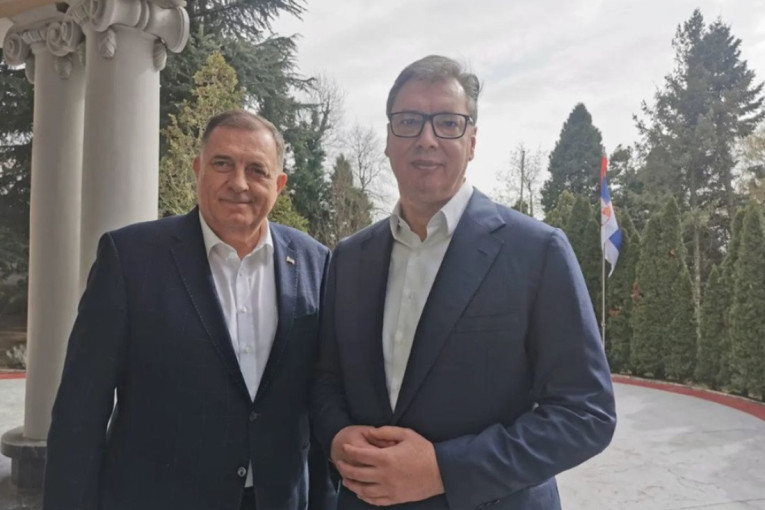 Vučić i Dodik danas u Beogradu o detaljima Svesrpskog Sabora