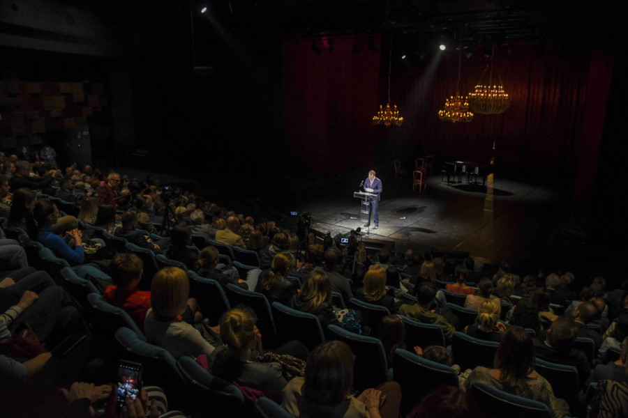 Ostavio je veliki trag u narodnoj duši: Svečanom akademijom u Novom Sadu obeleženo 200 godina od rođenja Branka Radičevića