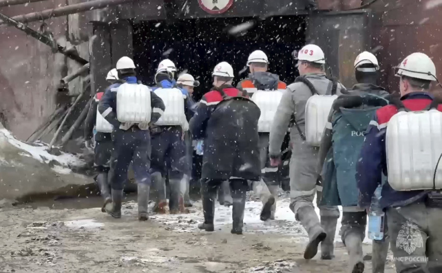 Voda skoro u potpunosti poplavila rudnik u Rusiji, nepoznata sudbina 13 rudara