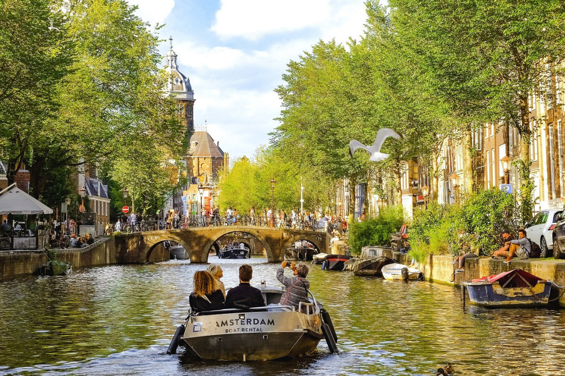 Amsterdam ima inovativni metod za sprečavanje poseta problematičnih turista