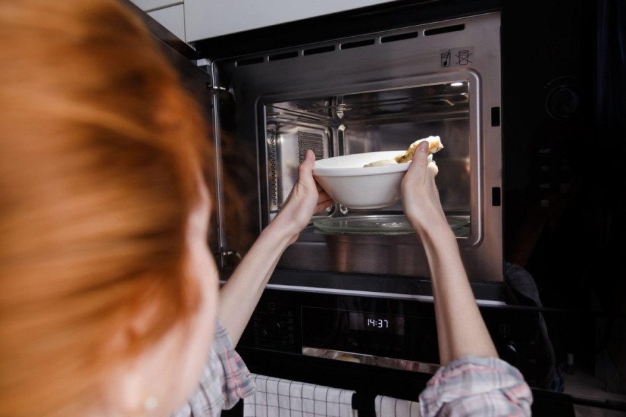 Kako se pravilno podgreva meso da ne postane suvo: Imamo čak tri sjajna načina