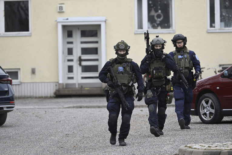 Saslušan dečak ubica (13) iz Finske: Policija i dalje ispituje motiv napada (FOTO)