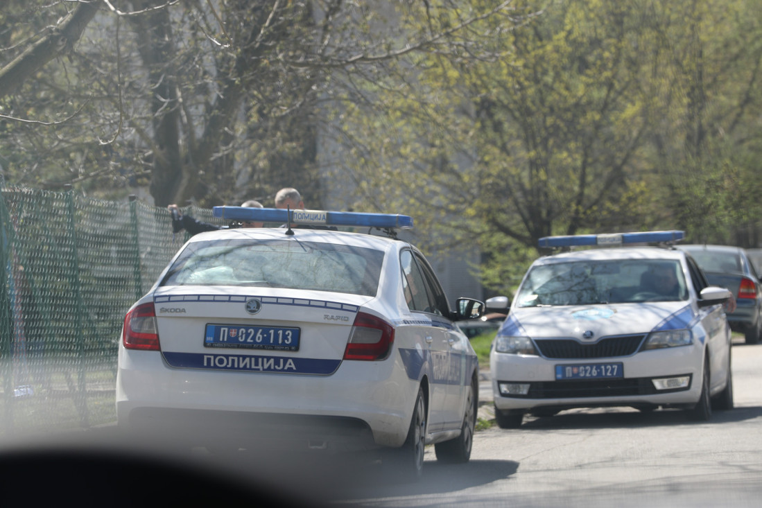 Gurnuo oca sa terase: Uhapšen mladić u Lazarevcu