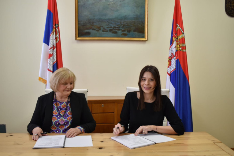 Ministarka Vujović potpisala ugovor za modernizaciju Regionalnog centra za upravljanje otpadom u Pirotu