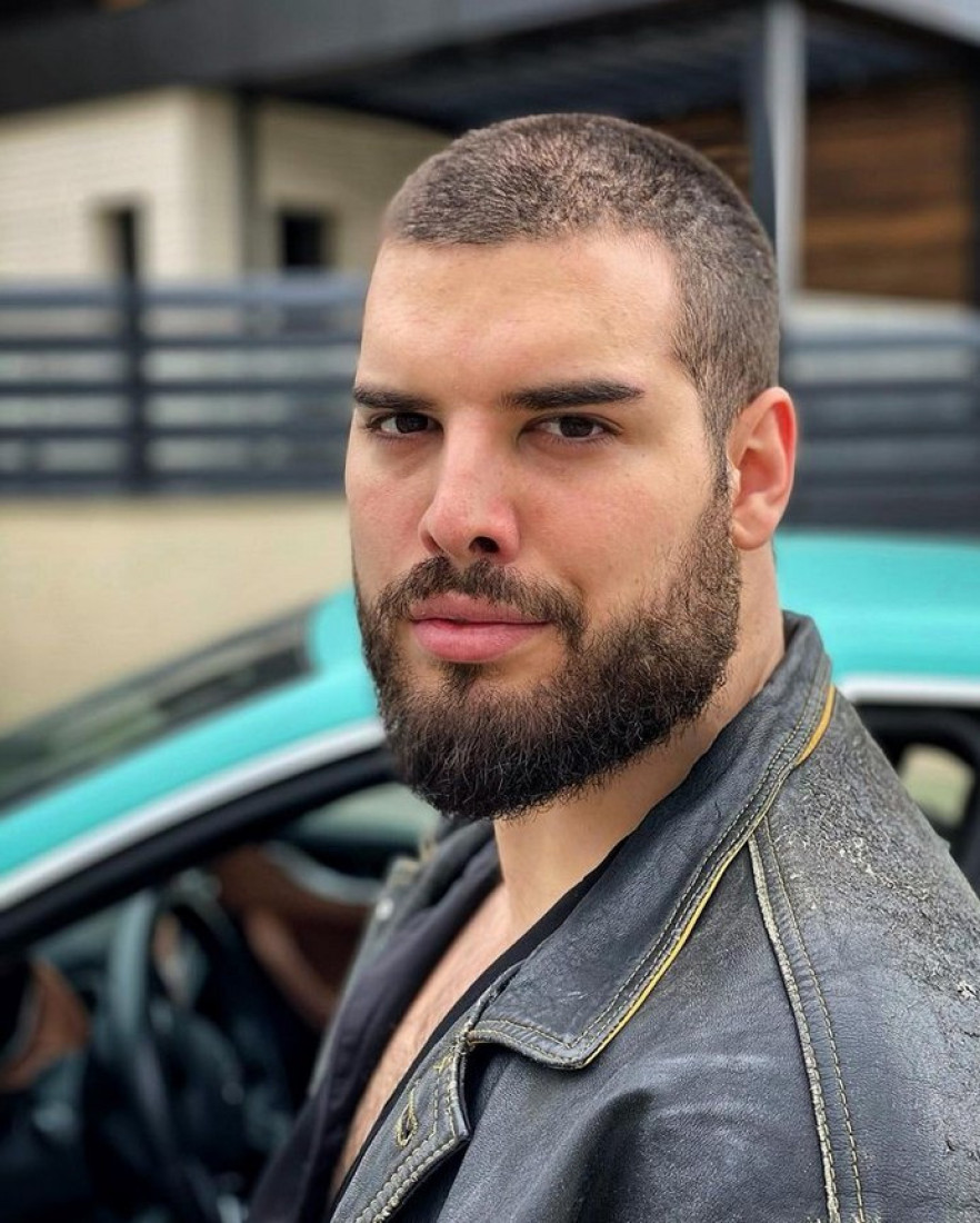 Adamu Adaktaru razlupan luks lokal! Oglasio se o vandalizmu: Ovih dana se dešavaju grozne stvari! (FOTO/VIDEO)