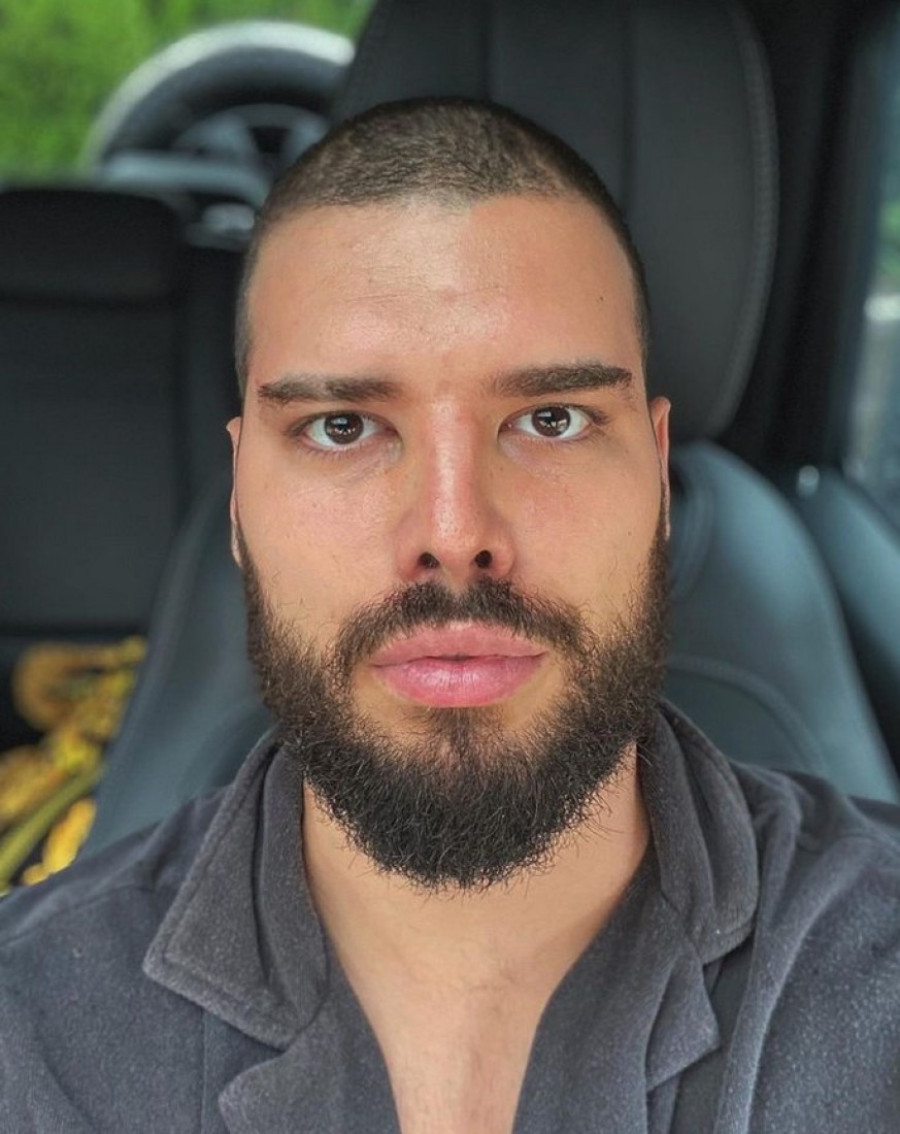 "Nisam mogao da joj dam termin!" Adam Adaktar otkrio istinu o odnosu sa Sekom Aleksić, pa spomenuo i njenog supruga