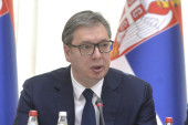 Vučić u Parizu sa Makronom - razgovori i brojne teme od velikog značaja za Srbiju