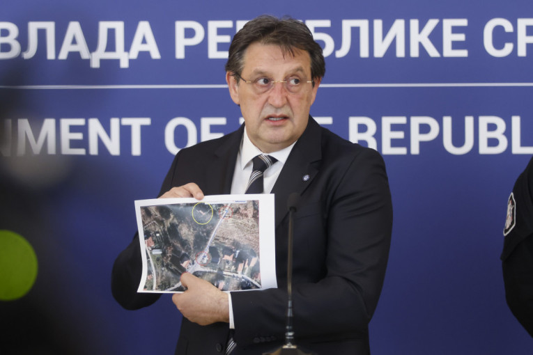 Dankin otac zaustavio auto u kom su bili osumnjičeni za ubistvo njegove ćerke: Rekli mu da je nisu videli!