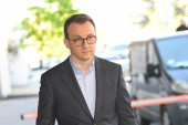 Petković: Osmani se služi lažima, ne može da podnese Vučićev uspeh u Parizu