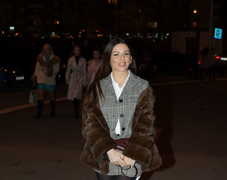 „Niko me nije toliko hvalio, koliko je on..." Sanja Kužet o Saši Popoviću: Zahvaljujući njemu, evo, treće dete odgajam