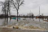 Reka Elšanka u Orsku u Rusiji izlila se iz korita: Organizovana evakuacija